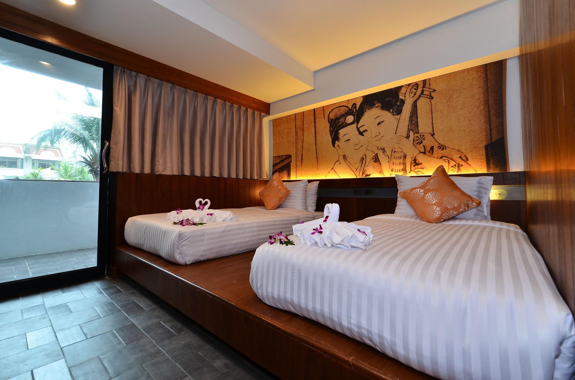 Lap Roi Karon Beachfront By Shanaya Esterno foto