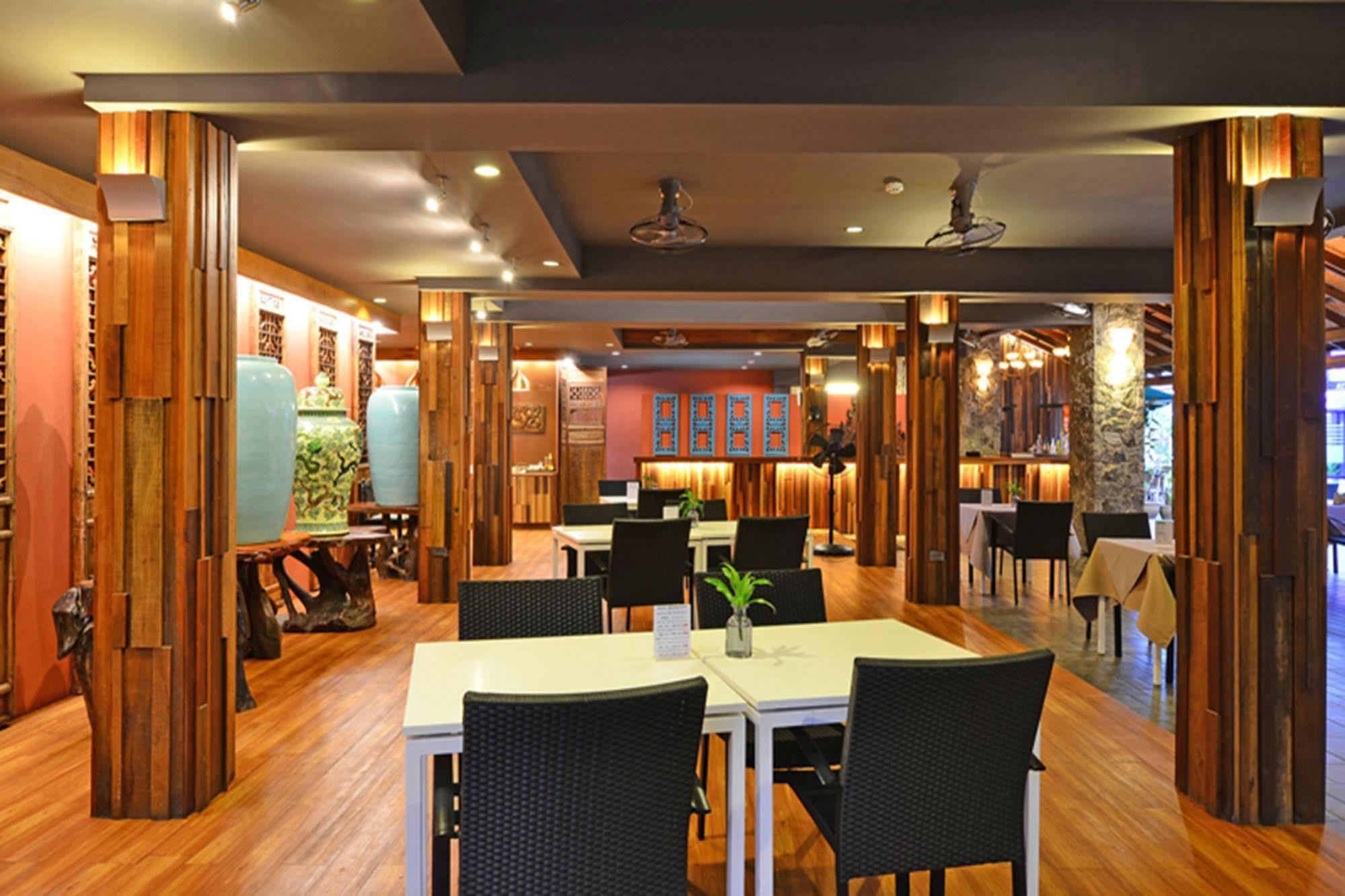 Lap Roi Karon Beachfront By Shanaya Esterno foto